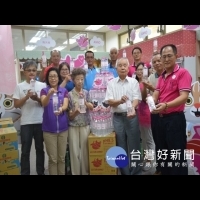 大安飛天豬鹼碳水上市行銷　92歲高齡陳波組長夫妻做代言人