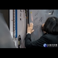 小英訪NASA　太空人：太空可以俯視台灣美麗的燈火