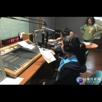 難得且有趣　馬來西亞高中生廣播錄音初體驗收穫滿滿