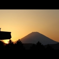 能同時享受【名湯】和【富士山絕景】的箱根溫泉旅館，矗立於高級別墅區的飯店