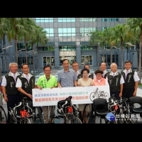 樹林濟安宮及瑞興公司熱心公益　捐贈新北20台電動手搖自行車