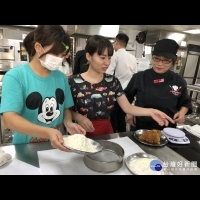 鳳梨酥體驗交流　佐野日本短大與大華科大相見歡