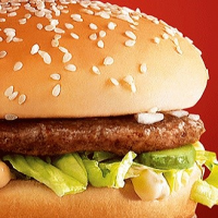 美國麥當勞將從近三分之二的漢堡中，剔除防腐劑