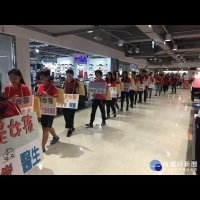 10月11日台灣女孩日　南投婦女服務中心上街頭宣導