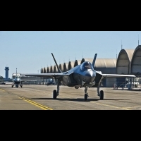 F-35A首次“大象漫步”測試