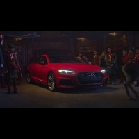 成就「改變人生」的動力，Audi RS5 Sportback 釋出聖誕節專屬影片！