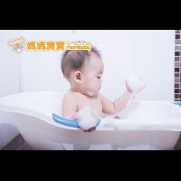 5步驟做足！與寶寶共度洗澡時光，不用擔心他們的身體軟綿綿～