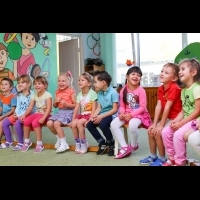 孩子學雙語，幾歲學才恰當？看看德國幼兒園如何落實雙語教育...