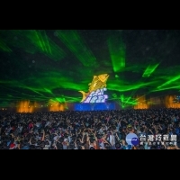 228連假首日　八百萬人龍「入境」台灣燈會