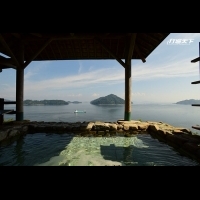 瀨戶內小島上的鹽化物溫泉！泡湯裡一邊看大橋，聽海聲入夢～