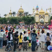 六福村兒童連假動物派對　吸引5萬人入園