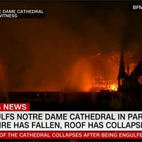 法國巴黎聖母院火警 尖塔燒毀坍塌
