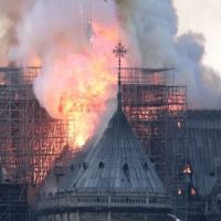 聖母院的火為什麼那麼難救