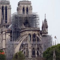 燒了九小時 巴黎聖母院大火終於撲滅