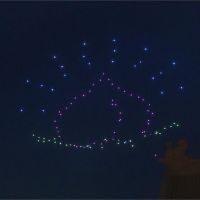 無人機隊慶媽祖誕辰！聖母廟上空上演燈光秀