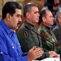 委內瑞拉總統聲稱平息政變 稱將嚴懲帶頭者