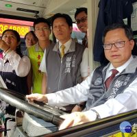 保障公車駕駛與行人安全　桃市公車將全面加裝人車衝突預防設施