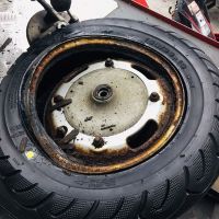 輪圈生鏽堅持換胎不換圈 輪胎爆炸老闆受傷