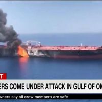 中油油輪疑遭水雷攻擊 7.5萬噸石油腦全毀