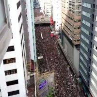 兩百萬人怒吼 港特首林鄭月娥道歉