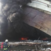 彰濱工業區廢儲存槽火警  幸無傷亡