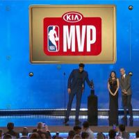 NBA頒發年度獎項 公鹿字母哥獲MVP殊榮