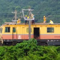 南彰化颳龍捲風 台鐵電車線斷 多列車延誤