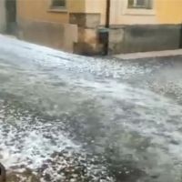 義大利狂風暴雨加大冰雹 至少18人傷