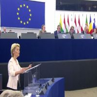 歐盟產生第一位女性的執委會主席