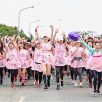 支持女性乳癌防治!與「三麗鷗」美樂蒂一起為愛起跑,演唱會卡司搶先看,路跑首度加入草地野餐日...