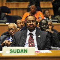 富陽話中東》蘇丹政變 「非洲六四」幾人注意？