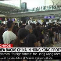 反送中／香港示威越演越烈 機場管制航班取消
