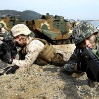 東亞緊張局勢升高　　韓在主權爭議地區軍演