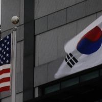 波頓被辭 韓政府關注對朝鮮半島影響