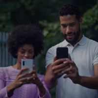 手機大戰再開！三星Note10廣告又開酸 諷iPhone錄影「少這個」