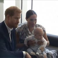 英國王室寶寶亞契首出訪！跟著哈利、梅根去南非