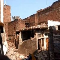 印度北方邦民宅大爆炸 掀翻屋頂