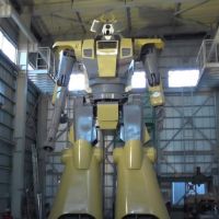 男人的夢想！日本小工廠開發「世界最大機器人」 獲金氏紀錄認證