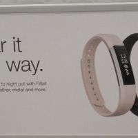 Google 21億美元收購Fitbit 迎戰Apple Watch