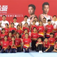 華南銀行舉辦小小體操營 鞍馬王子李智凱親自指導