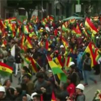 玻利維亞總統辭職下台！首都街頭現歡慶人潮
