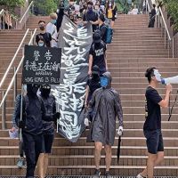 港警再拘捕287名示威者 近2/3是學生