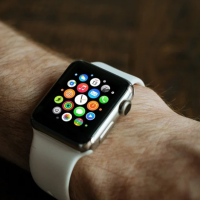 Apple Watch可能再進化！傳可Face ID、掃QR Code還有EMG肌電圖功能