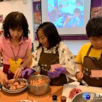 小廚師用心做料理　「兒童開心廚房」暖心分享成果