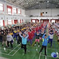 嘉縣國中生健身操比賽　翁章梁鼓勵學生養成運動習慣