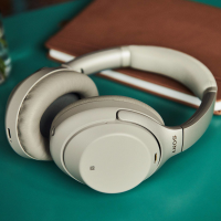 真無線和頭戴降噪耳機並行！索尼發表三款新耳機