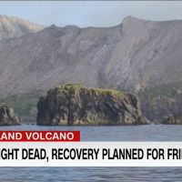 懷特島火山爆發 軍方13日將登島尋失蹤8人