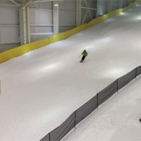 一年365天都能滑個夠！北美首座室內滑雪場啟用