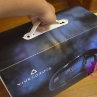 HTC VIVE COSMOS 試用心得特輯【二】── 小眼鏡大宇宙，HTC VIVE Cosmos 體驗　　