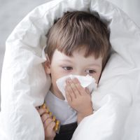 【懶人包】換季是感冒的旺季，小朋友如果感冒、拉肚子不舒服的時候到底該怎麼吃？